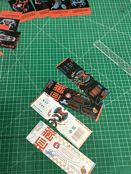 燈箱布與寫真布、噴繪布怎么區(qū)分？